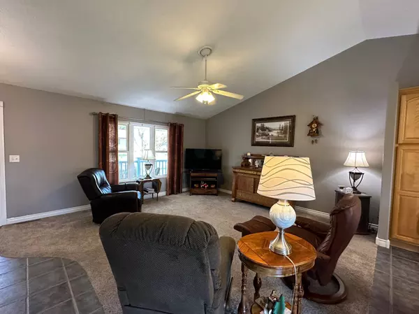 Luverne, MN 56156,213 Pine DR