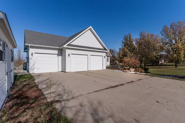 Aurdal Twp, MN 56537,23510 Oakview Heights TRL