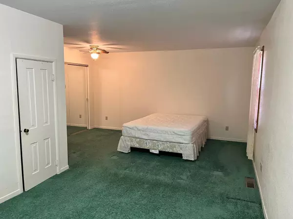Armstrong, IA 50514,505 Columbian BLVD