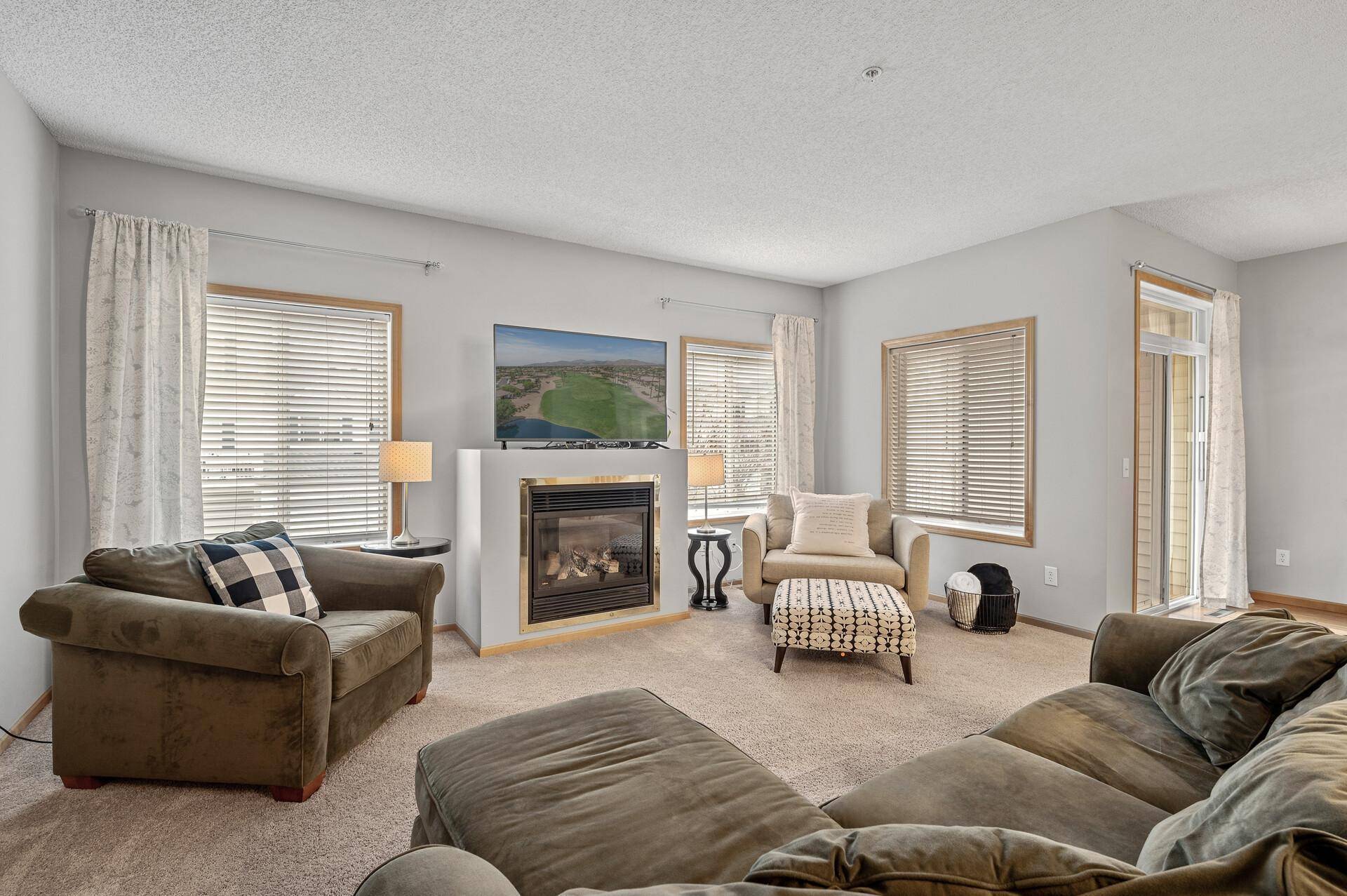 3844 Abercrombie LN, Stillwater, MN 55082