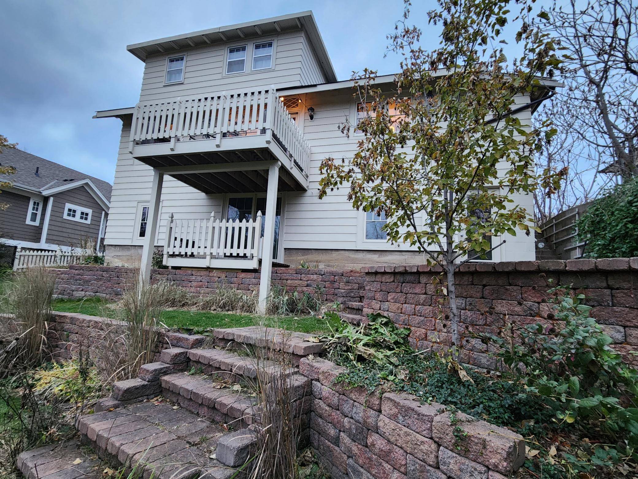 Excelsior, MN 55331,224 3rd ST