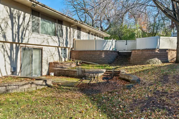 Lakeville, MN 55044,8240 172nd ST W