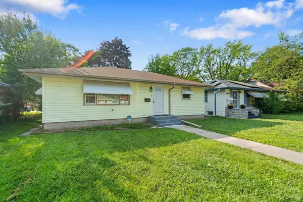 Minneapolis, MN 55430,4939 Russell AVE N