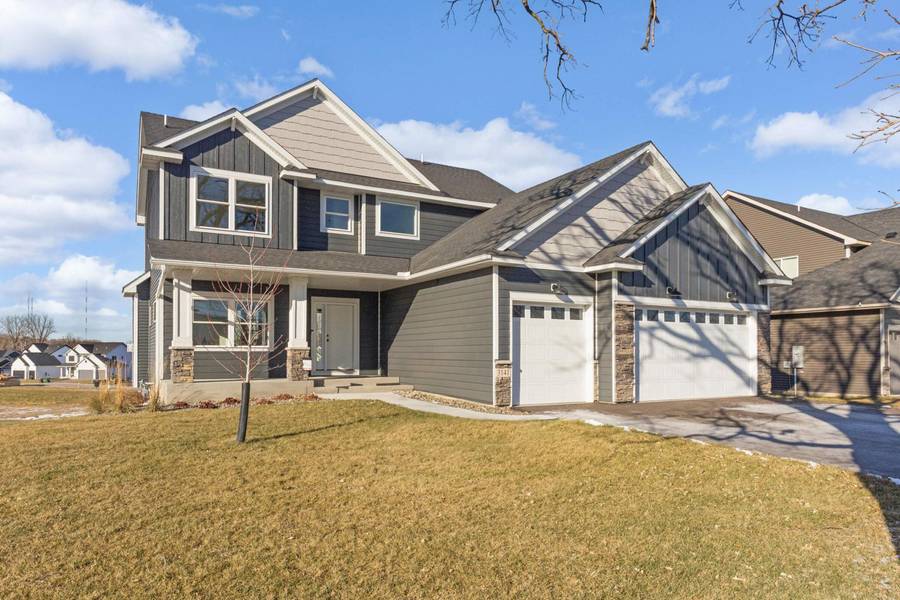 3141 Centerville RD, Vadnais Heights, MN 55127