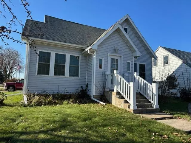 624 S Pine ST, Caledonia, MN 55921