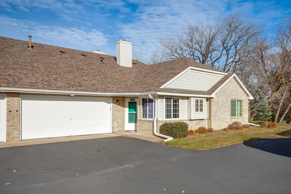 White Bear Lake, MN 55110,4432 Bay LN