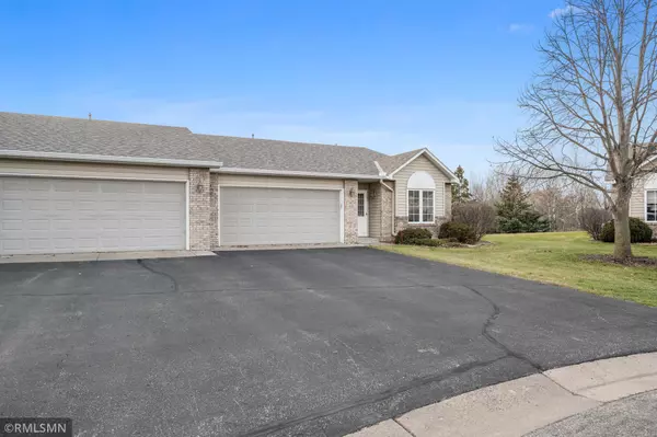 Vadnais Heights, MN 55127,885 Evergreen CT