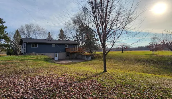 North Branch, MN 55056,6317 285th AVE NE