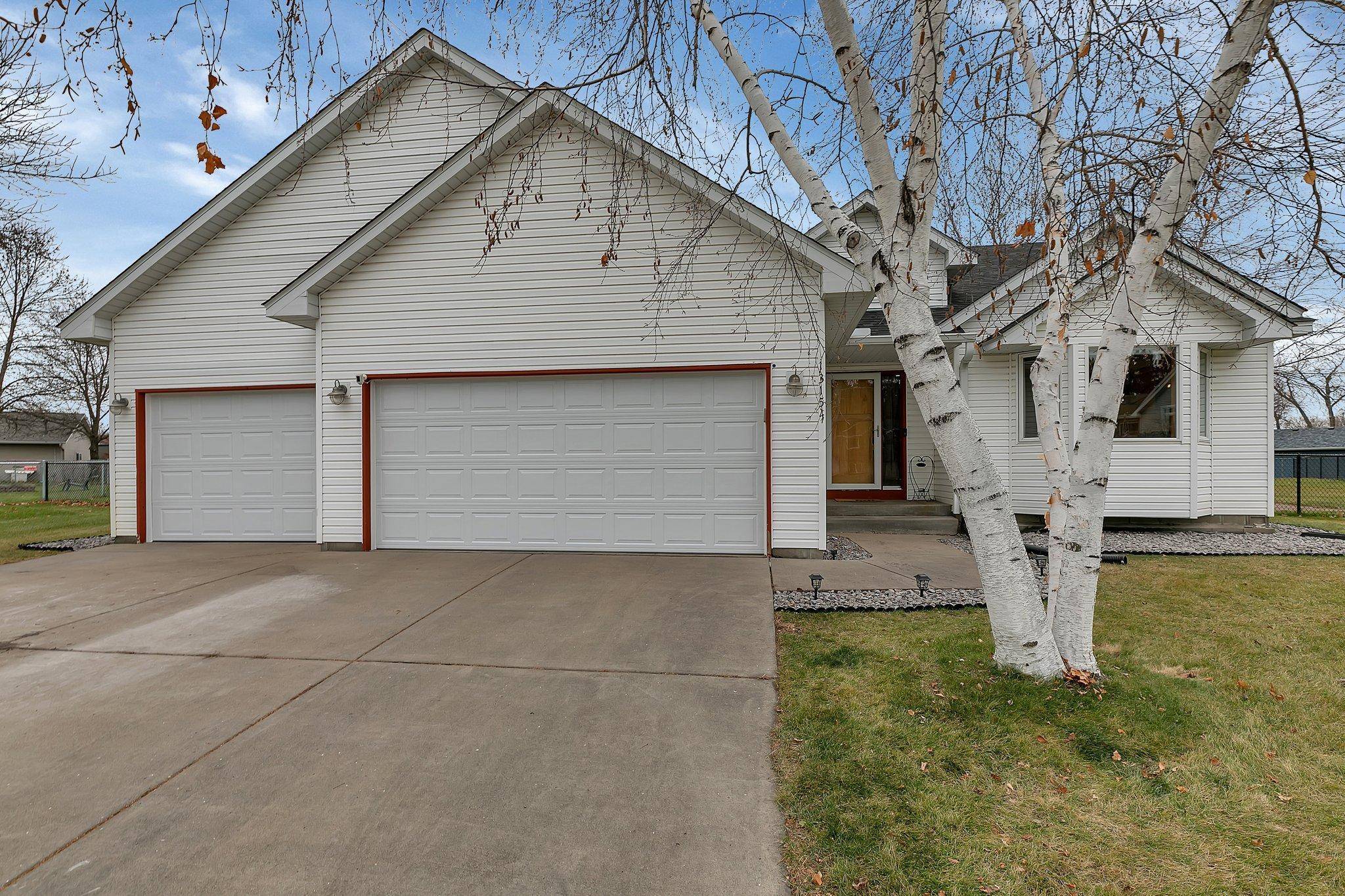 13154 Carole CT, Becker, MN 55308