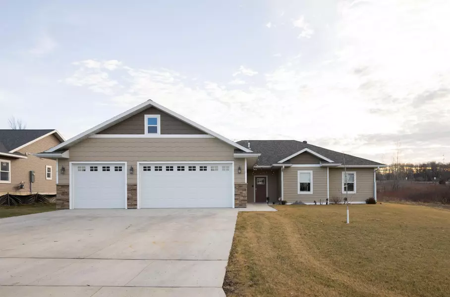 1368 Lenore WAY, Fergus Falls, MN 56537