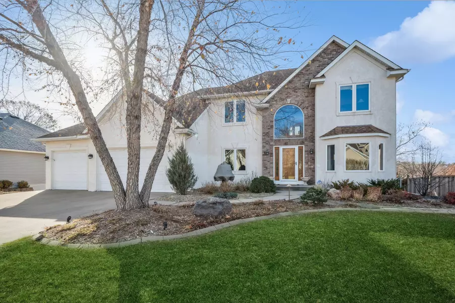 8530 College TRL, Inver Grove Heights, MN 55076