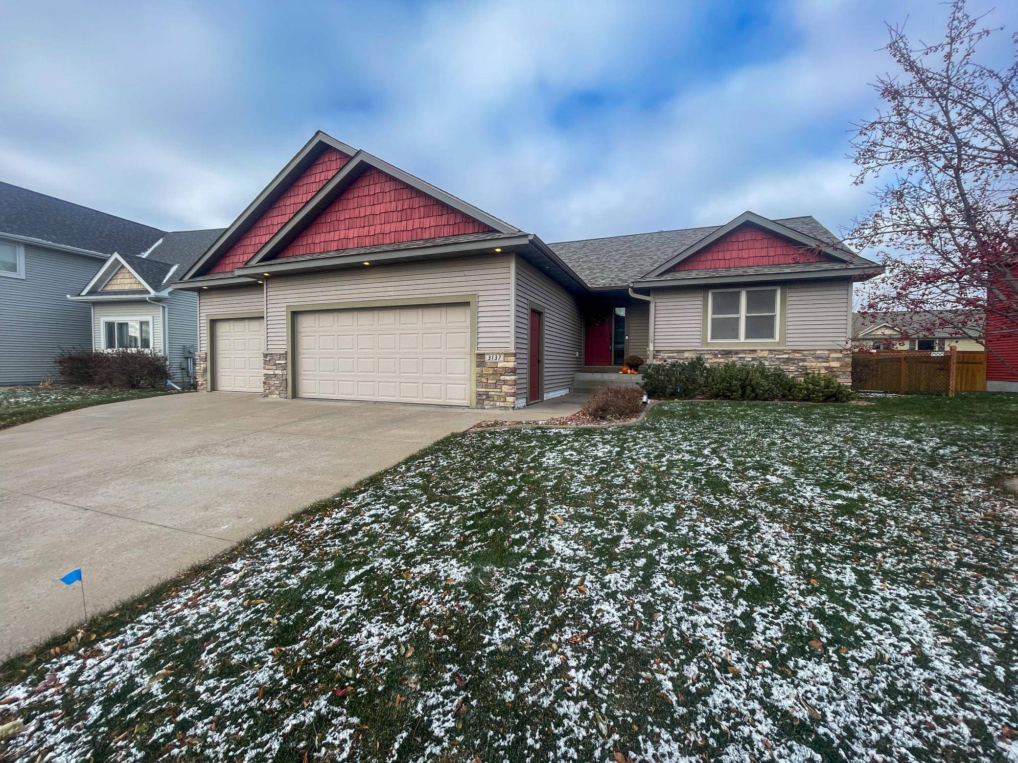 River Falls, WI 54022,3137 Derby ST