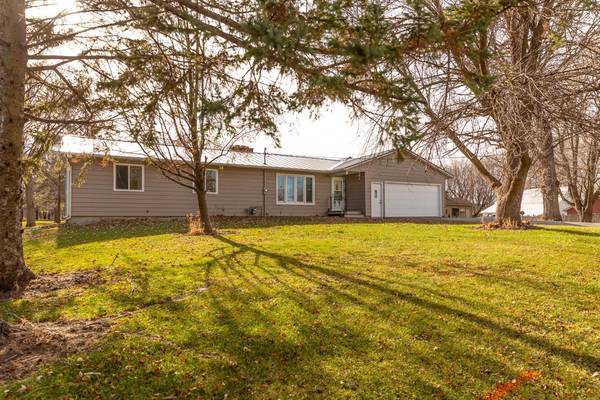 507 E Main ST,  Dodge Center,  MN 55927