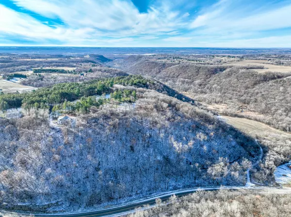 Prescott, WI 54021,N4772 1065th ST