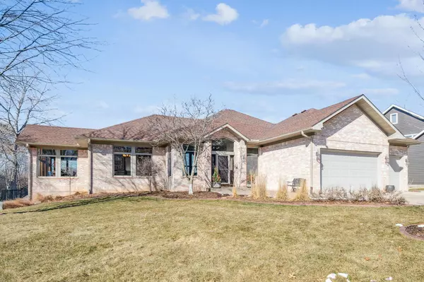 17201 Jackson TRL, Lakeville, MN 55044