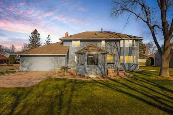 Burnsville, MN 55337,13000 Highpoint Curve