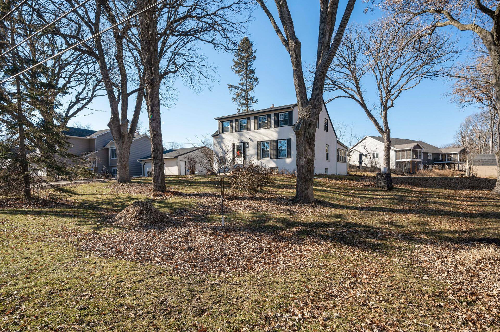 North Saint Paul, MN 55109,2243 6th ST N