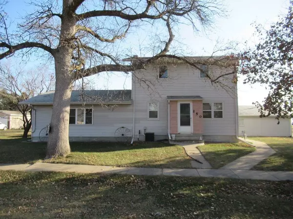 250 Ridge ST S, Trosky, MN 56144