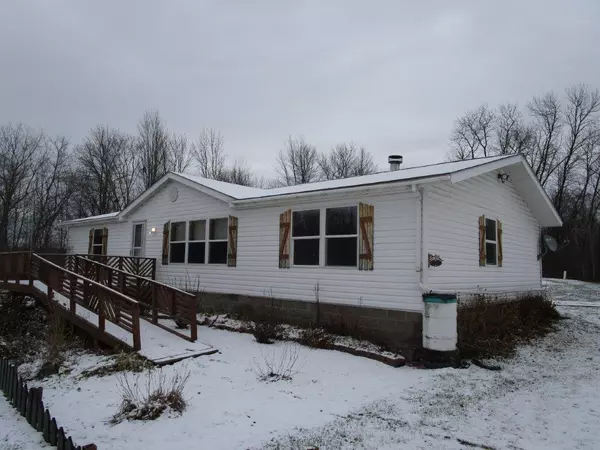 Clayton, WI 54004,852 15th ST