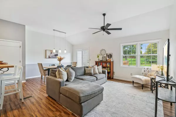 Plymouth, MN 55446,4837 Orchid LN N