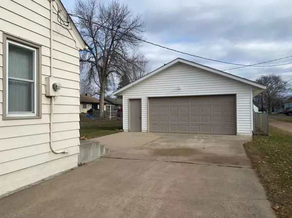 Shakopee, MN 55379,615 Sommerville ST S