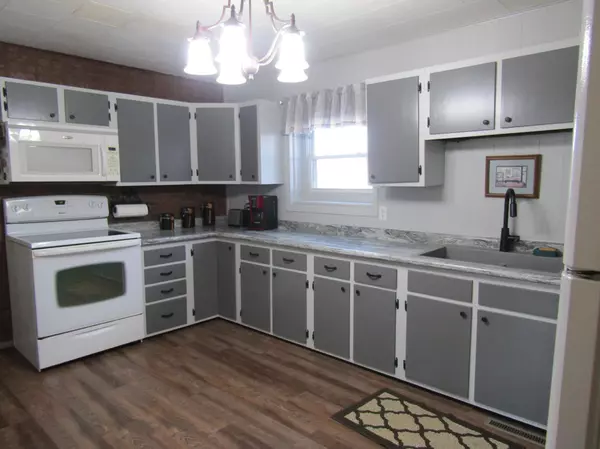 Granite Falls, MN 56241,1120 4th ST