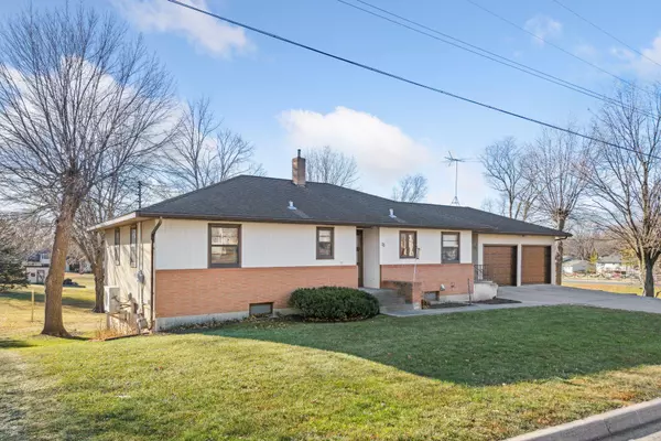 11 3rd ST SE, Norwood Young America, MN 55397