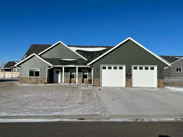 915 8th AVE NW,  Perham,  MN 56573