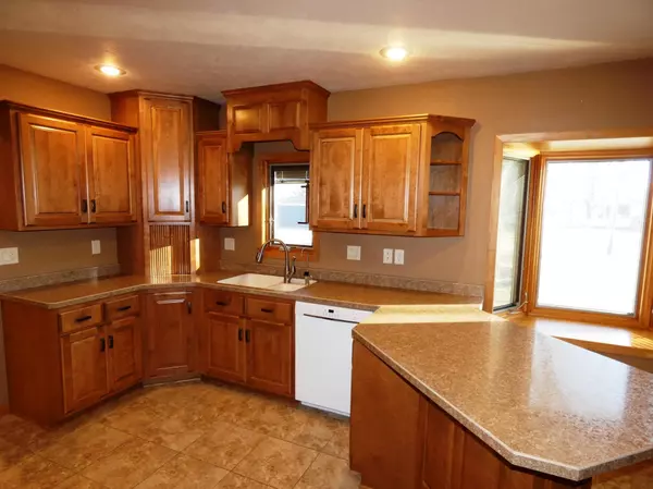 Slayton, MN 56172,2939 Pine AVE