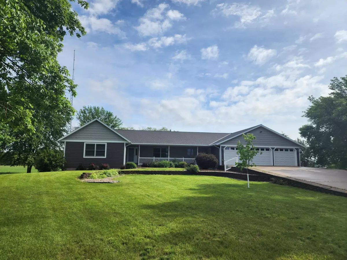 Redwood Falls, MN 56283,509 Northwood DR