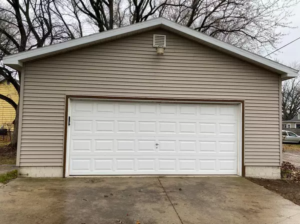 Albert Lea, MN 56007,1435 Todd AVE