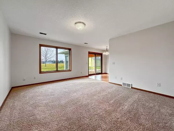 Fairmont, MN 56031,1620 Blue Jay BLVD