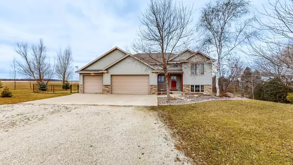 Spring Valley, MN 55975,26527 795th AVE