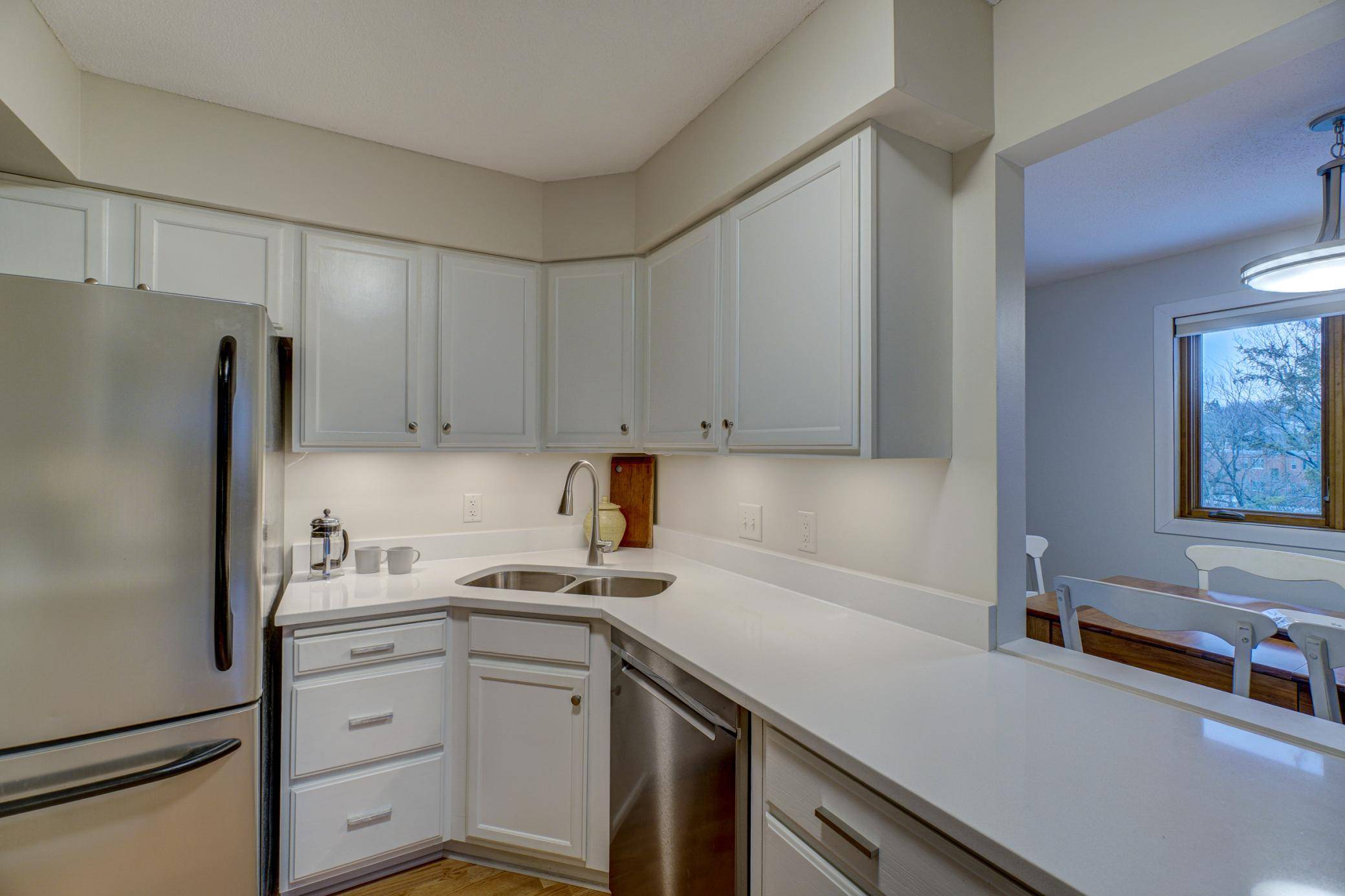 Saint Paul, MN 55116,1034 Cleveland AVE S #307