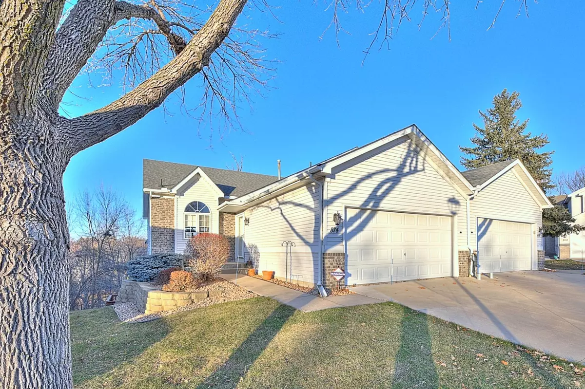 Chanhassen, MN 55317,874 Kimberly LN