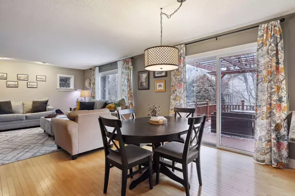 Eden Prairie, MN 55347,17405 Kildare WAY
