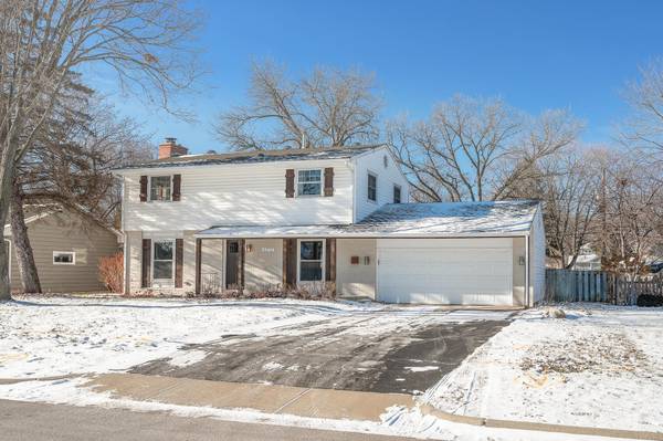 6212 Chowen AVE S,  Edina,  MN 55410