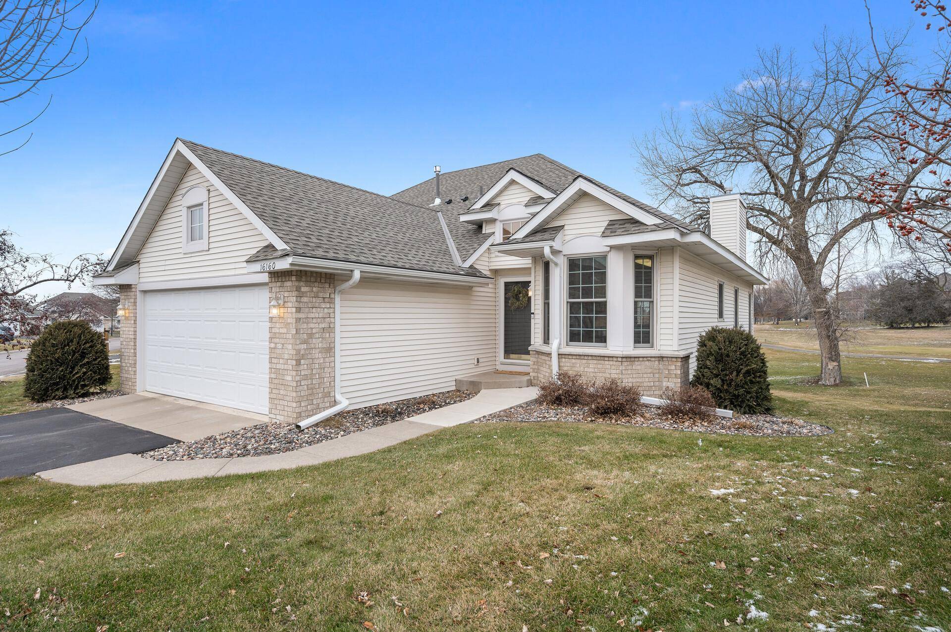 Lakeville, MN 55044,16160 Crystal Hills DR