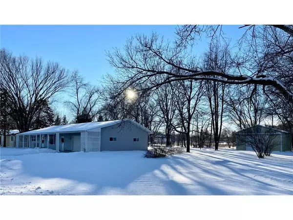 Tracy, MN 56175,809 N 3rd ST N