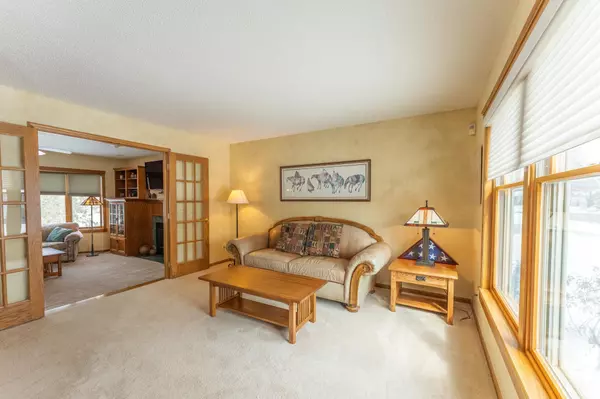 Mahtomedi, MN 55115,1175 Ashley LN