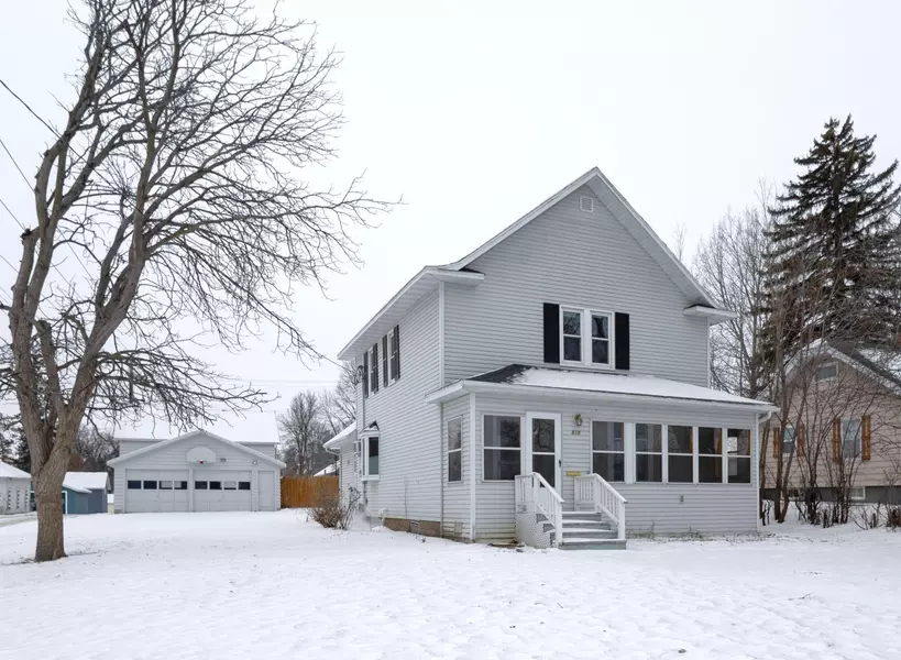 515 W Vernon AVE, Fergus Falls, MN 56537