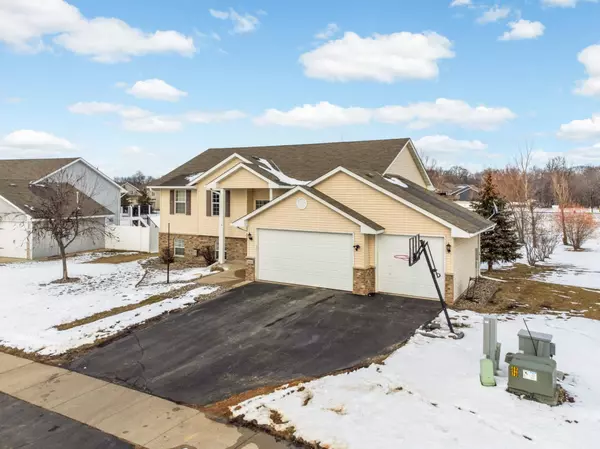 Belle Plaine, MN 56011,985 Farmers Ridge TRL