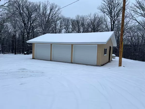 Milaca, MN 56353,19186 60th AVE