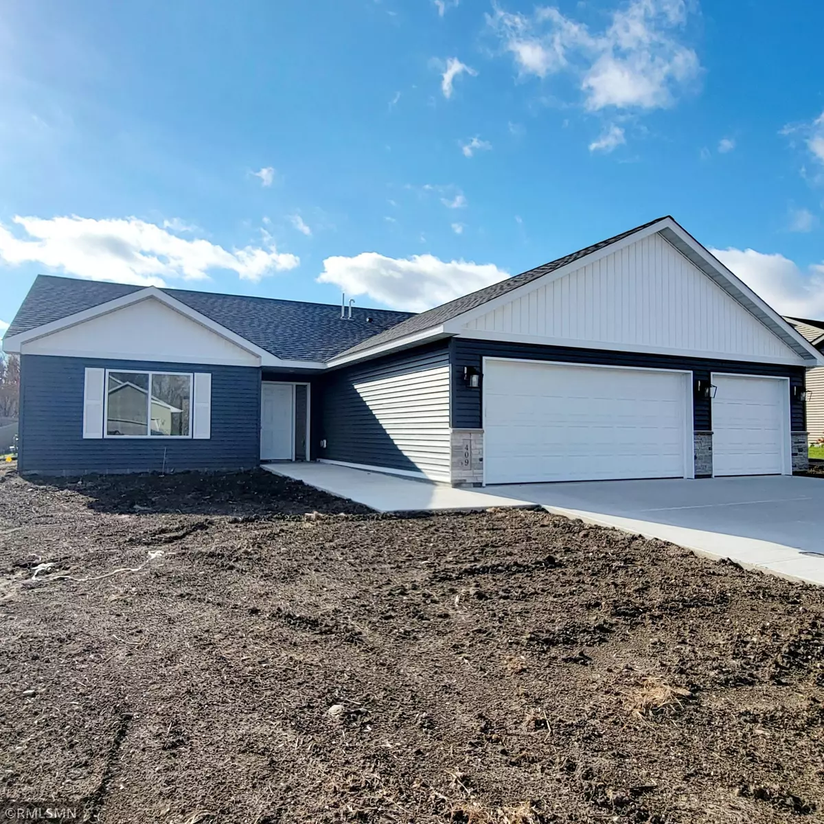 Owatonna, MN 55060,247 Bouldercrest AVE NE