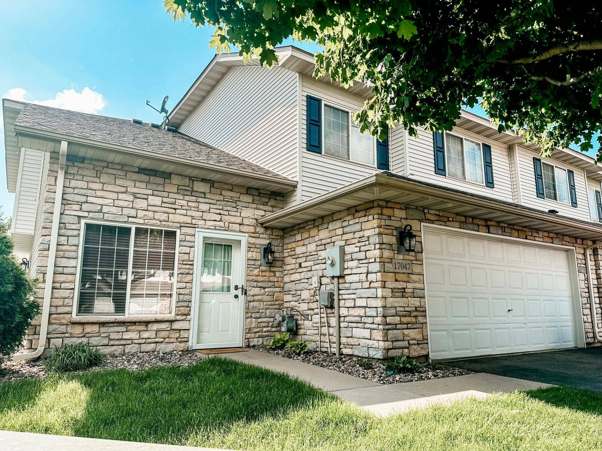 17047 Eagleview LN #50,  Lakeville,  MN 55024