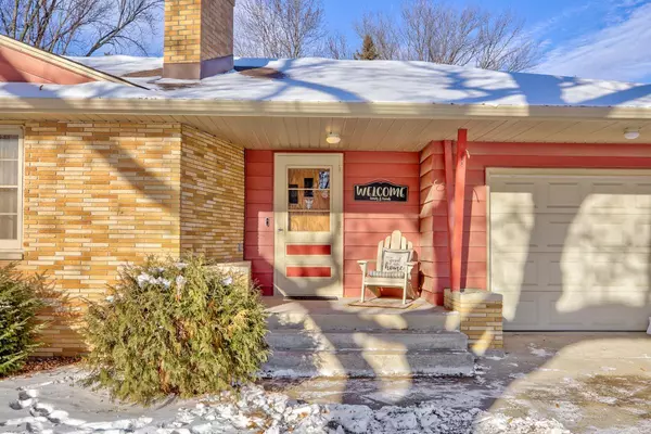 Northfield, MN 55057,1812 Jefferson RD