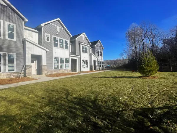 Burnsville, MN 55306,14654 Twin Lakes CIR