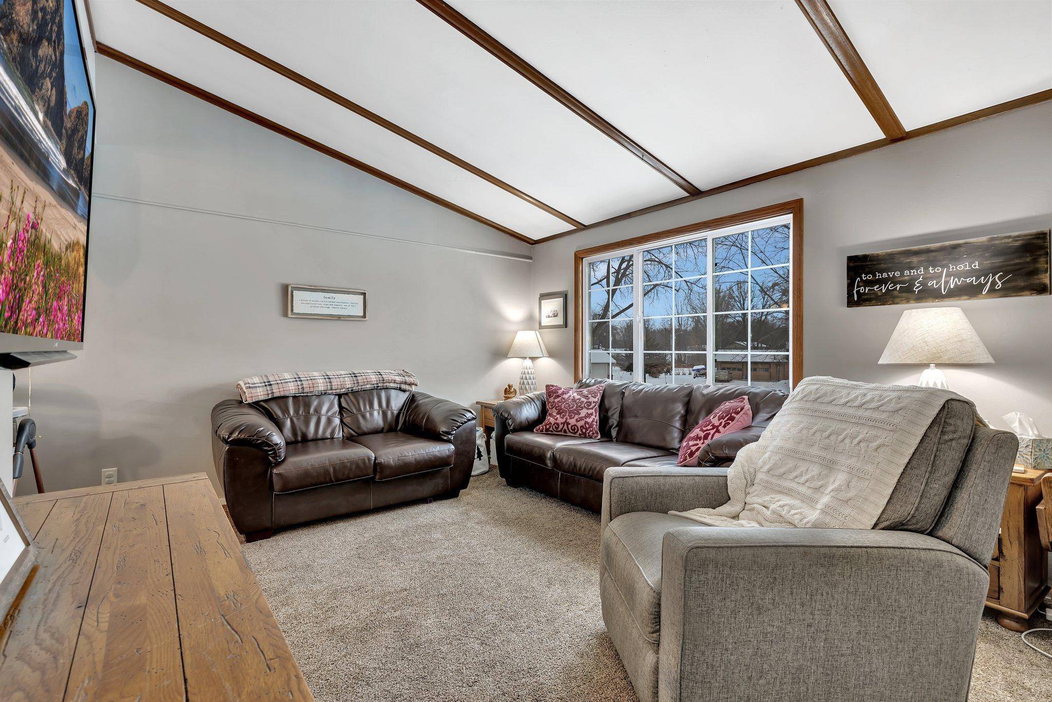 Spicer, MN 56288,409 Miller ST