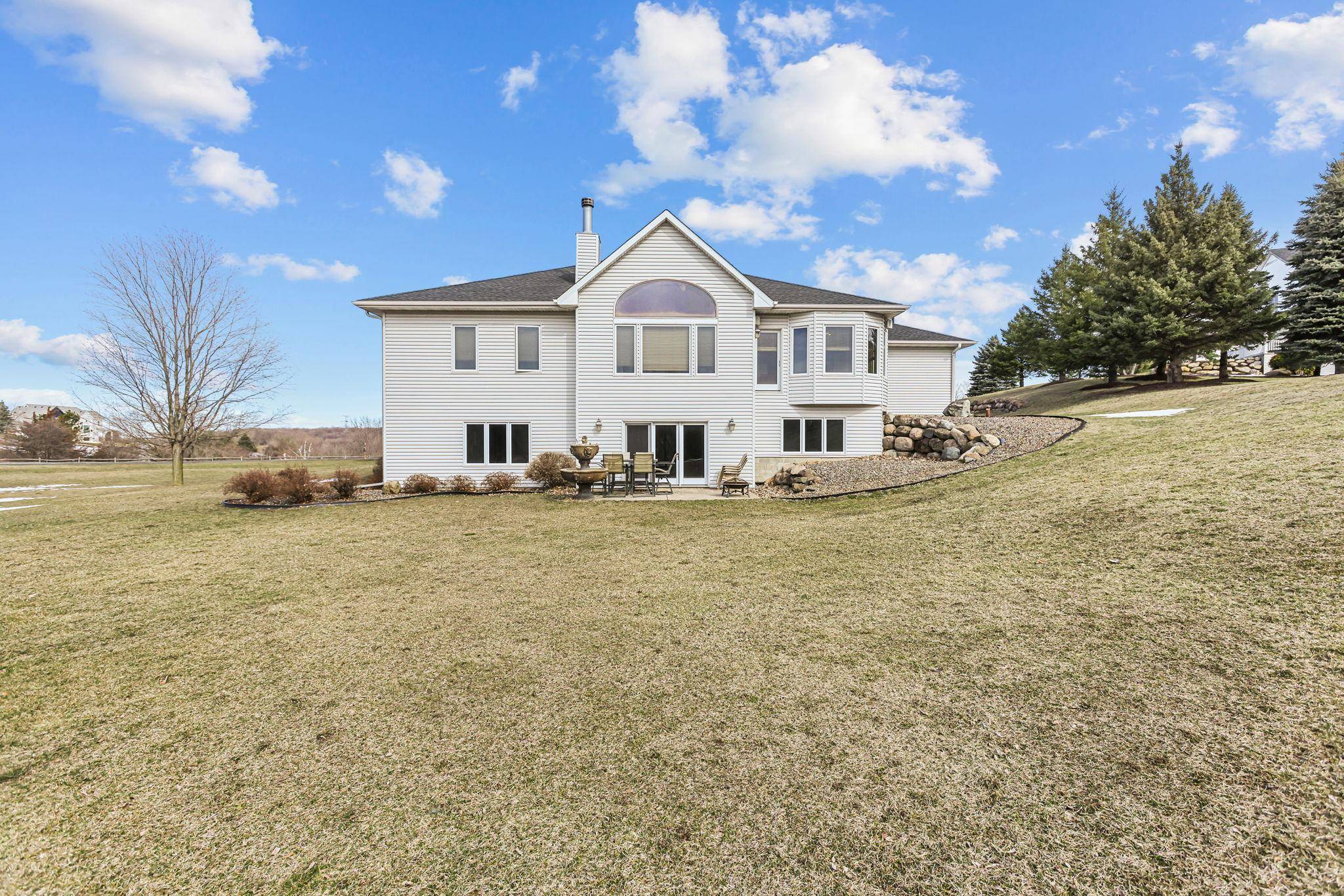 Greenfield, MN 55373,9458 Scott ST