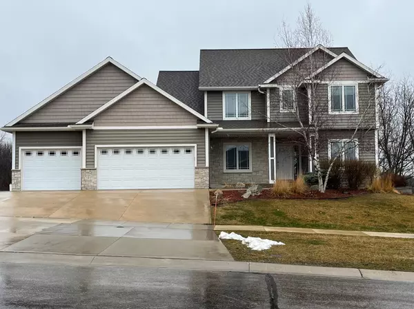 Rochester, MN 55906,1912 Shannon Oaks BLVD NE